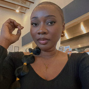 Meet your Posher, Malama